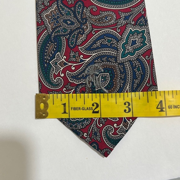 Countess Mara Paisley and Abstract Patterned Ties Set of 2. - Picture 6 of 10